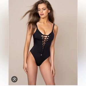 Agent Provocateur Marlow Cut-out
Swimsuit In Black | size 3